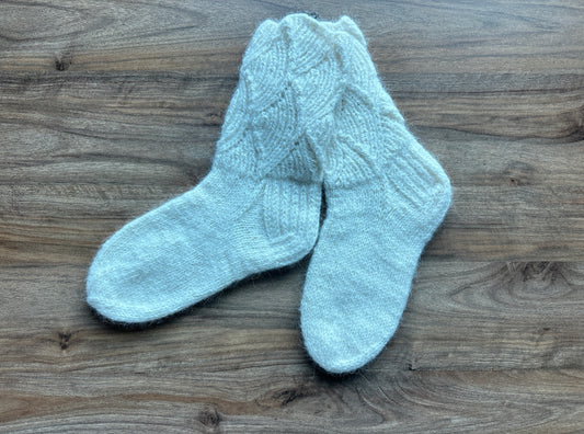White Wool Socks with Leaf/Cable Pattern
